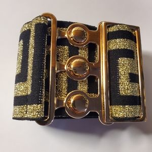 Very stretchy fashion belt! Up to 60 inch stretch!